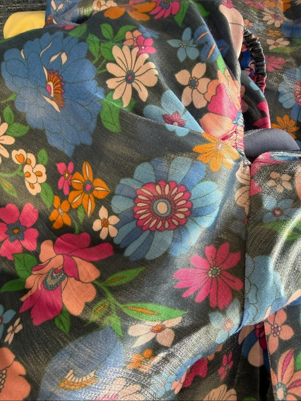 Storia Floral Puff-Sleeve Mini Dress in Navy, Blue, Pink - Picture 3 of 3